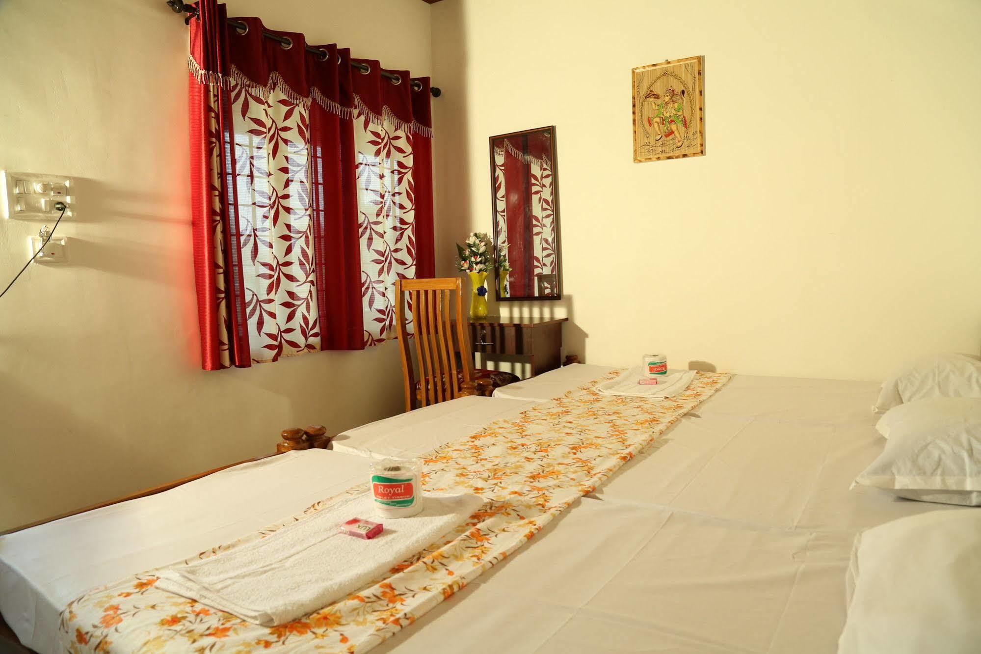 Dream Catcher Home Stay Kochi Extérieur photo